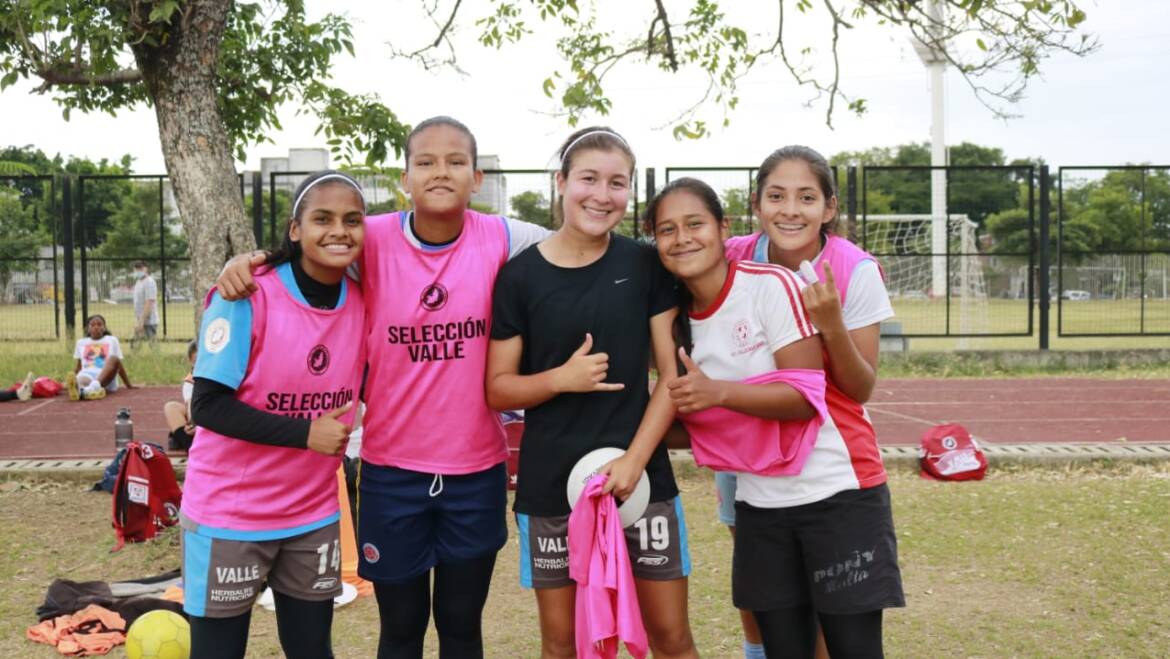 Inicia la participación de la Selección Valle sub17 femenina de fútbol